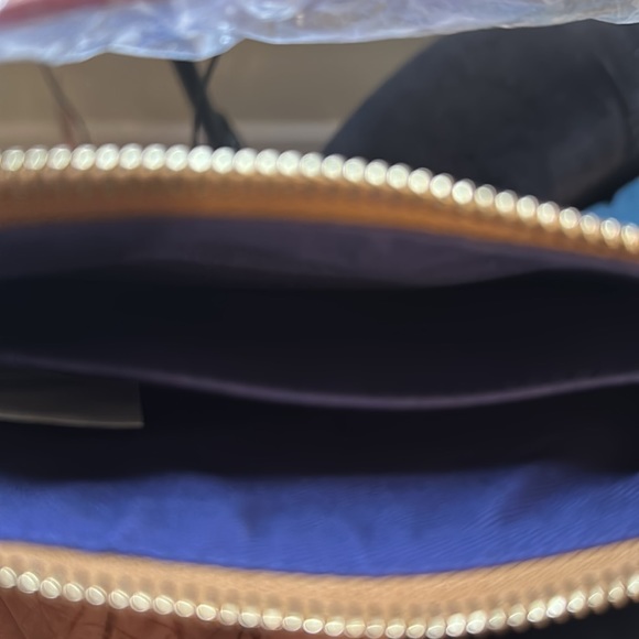 Dooney & Bourke Chicago Cubs Collectable Wristlet & Cosmetic Pouch. - Picture 9 of 10